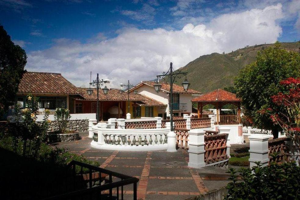 Uzhupud Garden Hotel & Lodge Paute Exterior foto